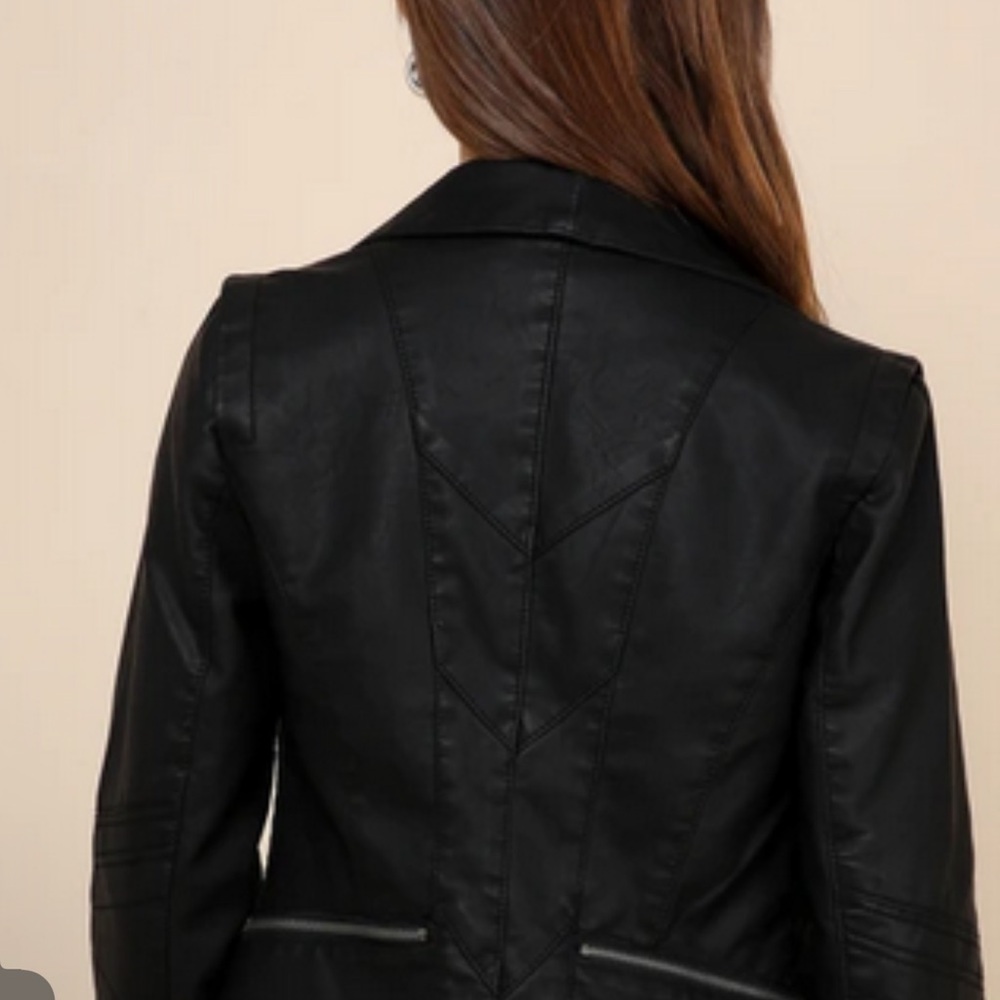 Lulus faux black leather UP ON A TUESDAY moto jack NWT Sz Small slight crop - Picture 8 of 8